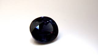 ベキリーブルーガーネット　Bekily Blue Garnet(color change garnet)