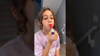 Funny lipstick ๐ prank on Mom ๐คฃ๐๐คฃ#shorts
