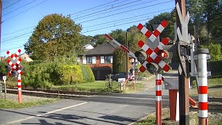 Spoorwegovergang Oud-Heverlee (B) // Railroad crossing // Passage à niveau