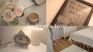 Updated Bedroom Tour \\\\ Minimalist Clutter Free Meets Victorian/Traditional Inspired \u0026 My New Bed