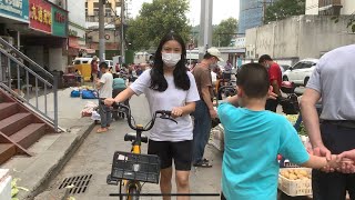 武漢老城區，老街道，城中村。漢陽西大街。Wuhan old city, old streets, urban villages. Casco antiguo de Wuhan. 武漢旧市街。