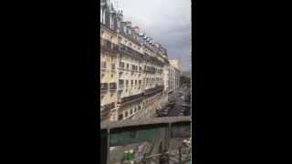 Beautiful view in Paris Metro/파리 지하철의 멋진 광경