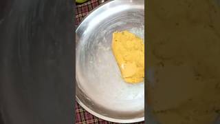 जब गोभी पालक खा कर बोर हो गए हो तो बनाए बेसन रोल।#shortvideo #shortsviral #recipe