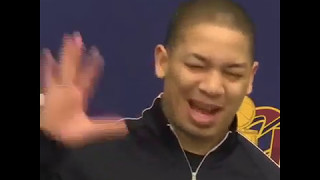 騎士總教練Tyronn Lue 談到球員間的擊掌手勢[中文字幕]