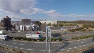 大阪モノレールの旅(4K) 山田駅 → 万博記念公園駅 進行方向左側