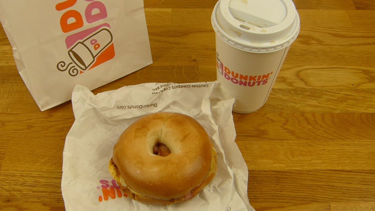 Dunkin' Donuts - Egg Cheese Bacon Bagel & Dunkin' Original Coffee - YouTube