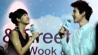 [Fancam 111205] Lee Dong Wook \u0026 Kim Sun Ah Duet @ Scent of A Woman Singapore Fanmeet