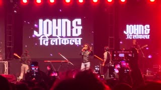 Farkanna Hola - John and the locals live performance in chitwan