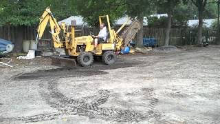 Vermeer V-3550A Trencher, Backhoe, 6-way Backfill Blade