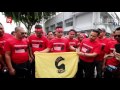 Red shirts 'chase away' Bersih supporters from roadshow