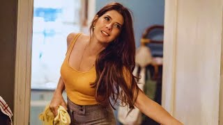 14 SHOCKING Facts About Marisa Tomei That Will Blow Your Mind! 🤯 (You Won't Believe #7!)