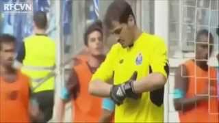 (TKXBD) Màn trình diễn đầu tiên của Casillas trong màu áo Porto