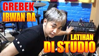 SERU !! GREBEK IRWAN DA2 LATIHAN DI STUDIO  SEDERHANA #irwanda #irwansumenep #irwankrisdiyanto