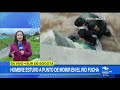 policía arriesga su vida para rescatar a hombre que cayó en el río fucha de bogotá noticias caracol