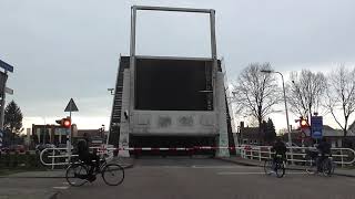 Brugopening Brug Lijnsheike Tilburg Ophaalbrug Drawbridge/ Pont Levis/ Klappbrücke