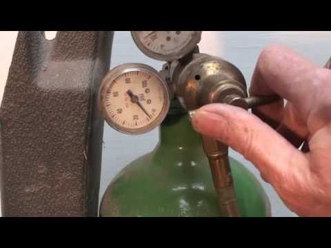 How to set the oxy acetylene regulators How to set the oxy acetylene regulators
