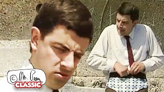 Changing At The Beach THE BEAN WAY | Mr Bean Funny Clips | Classic Mr Bean