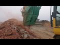 バケットクラッシャー0.7クラス　nuj 200 瓦破砕　bucket crusher 0.7m3