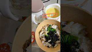 【2歳11ヶ月】余っただし汁で雑炊風まぜごはん🍚🥬♨️産後って冷えたごはんしか食べれんよなあ🙂‍↕️ #料理 #おうちごはん #2歳 #育児 #cooking