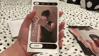 ITZY - GOLD Album Phone ver. Unboxing #itzy @ITZY #unboxing #itzygold #itzygoldphoneverunboxing