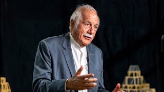 Renowned architect Moshe Safdie donates his archive and Habitat 67 apartment to McGill University