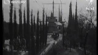 ITALY: Mussolini attends funeral of poet-adventurer who was Italy's greatest Great War hero (1938)