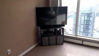 How to place a TV in a corner and save space