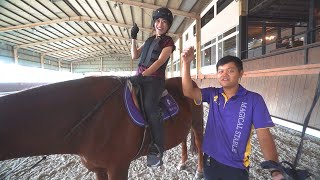 《主播凹鬥Outdoor中》帥氣騎馬、大啖美食　主播帶路流浪到淡水