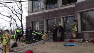 ShapPhoto worker rescued from hole in Northbrook 3-18-14