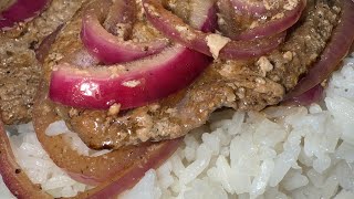 BISTEC ENCEBOLLADO ARROZ BLANCO Y PLÁTANO VERDE HERVIDO #comidatradicional #cena #videofood #food