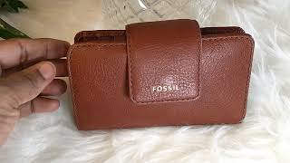 Fossil: 🤗Madison Tab Multifunction Wallet🤗 /In the Color Brown/***Hauling in My Closet