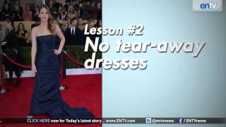 OSCARS 2013 Wardrobe Malfuctions Jennifer Lawrence, Anne Hathaway, Jennifer Lopez - ENTV