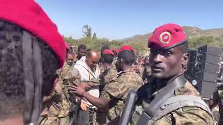 Fikeraddis Nekatibeb at Kombolcha entertaining the Ethiopian Military ፍቅርአዲስ ነቃጥበብ በኮምቦልቻ