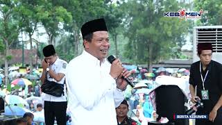 Diguyur Hujan, Ribuan Jamaah Tetap Khusyuk Pengajian Bersama KH Anwar Zahid