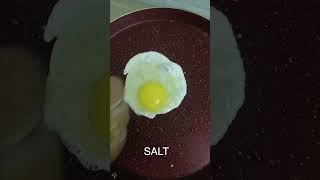 HOW TO MAKE A PERFECT HALF BOIL EGG #shortsvideo #viralrecipe. #eggs