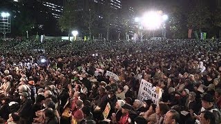 特定秘密保護法成立、反対訴える声深夜まで　各地で集会