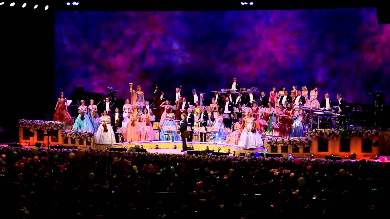 ANDRE RIEU - THE BEAUTIFUL BLUE DANUBE | AUDITORIO TELMEX - YouTube