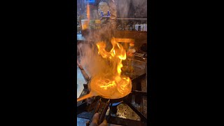 Lucknow Ka Famous Fire Sandwich | 60 साल पुराना स्वाद #shorts #lucknow #streetfood #food #spicy