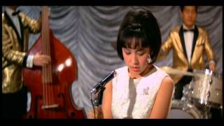 The beautiful Li Ching singing in the movie Susanna