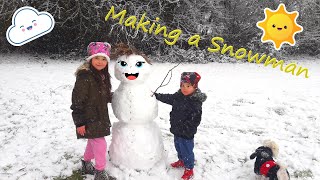 Lepimy bałwana i bawimy się na śniegu 😎 snow in UK, snow scooter, snowman, kids in the snow.