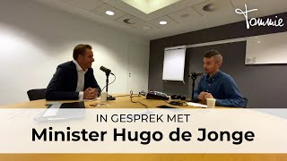 In gesprek met minister Hugo de Jonge | Tommie in de zorg podcast | #29