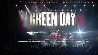 Green Day live @ Reading Festival 2004 | Reading, England (Most Complete Show) [08/29/2004]