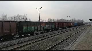 JT-46 spółki DB Cargo z 16 węglarkami z Szopinka  do Zamościa i wjeżdza do Zamościa😁.