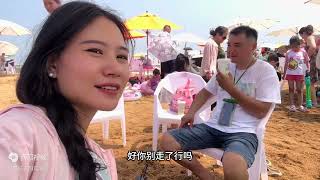 中国老公带缅甸媳妇看大海，妈呀！这媳妇竟然发现一个赚钱方法