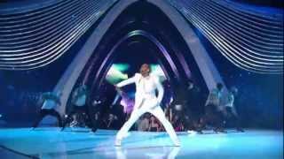 Chris Brown performs Beautiful People ( Benny Benassi ) @ MTV Video Music Awards 2011