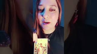 Tarot kartlarıma bir soru sor. Sorunun cevabı Evet mi Hayır mı?