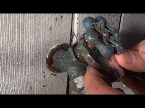 How To Repair Outdoor Faucet Leaking From Handle When Water Is Turned On How To Repair Outdoor Faucet Leaking From Handle When Water Is Turned On