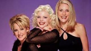 Laura Lynch Founding member of The Dixie Chicks Pass Away. #news #dixiechicks #laura #usnews