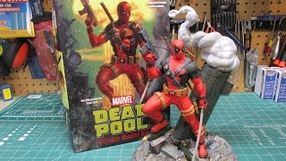 Deadpool by Diamond Select Model Kit Build Review