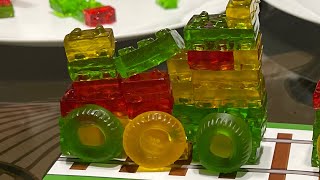 Trying AMOS 4d Gummy Blocks - Make your own gummy train